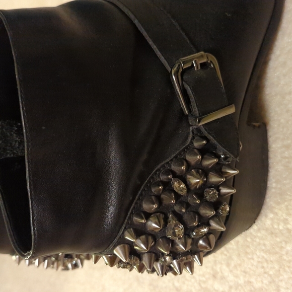 Sam Edelman Spike Pax Black Genuine Leather Studded Crystal Ankle Boots (Sz 6) - Picture 5 of 6